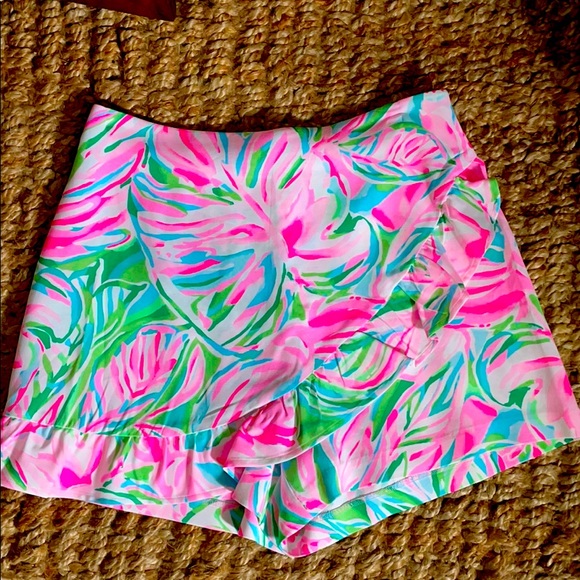 Lilly Pulitzer Pants - Lilly Pulitzer Faye Skort croc my world 6